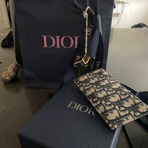 Dior wallet